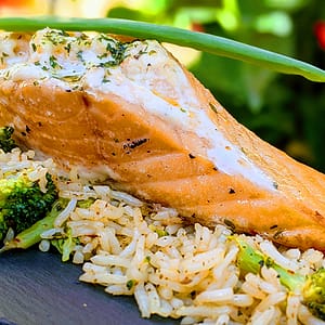 Saumons farçis aux crevettes avec fromage à la crème & persil